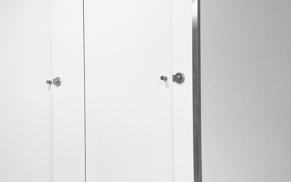 Cabina de privacidad y durabilidad: Compacto fenólico HPL